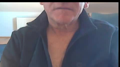 Snapshot of wuki123 chatting on March 2026 12:44:01 PM Wuki online show from March 2026 12:44:01 PM