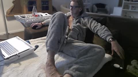 Snapshot of wyattearp64 chatting on January 2025 01:36:02 PM WyattEarp64 online show from January 2025 01:36:02 PM