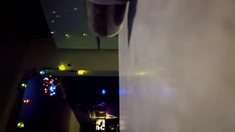 Snapshot of wyiatt_unknown chatting on February 2026 07:54:02 AM wyiatt online show from February 2026 07:54:02 AM