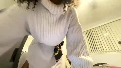 Snapshot of wynterheat chatting on February 2025 09:44:01 AM Wynter Heat online show from February 2025 09:44:01 AM