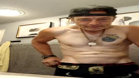 Snapshot of wyomingcowboy9in chatting on June 2026 11:18:02 PM wyomingcowboy9in online show from June 2026 11:18:02 PM