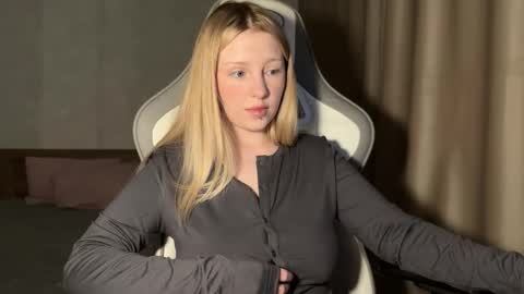 eva online show from October 2025 05:15:02 PM