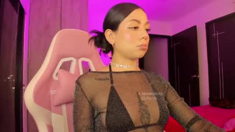     s  s      s   online show from April 2026 04:46:02 AM