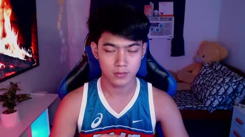 Prince Aldrian  online show from December 2024 10:30:01 AM