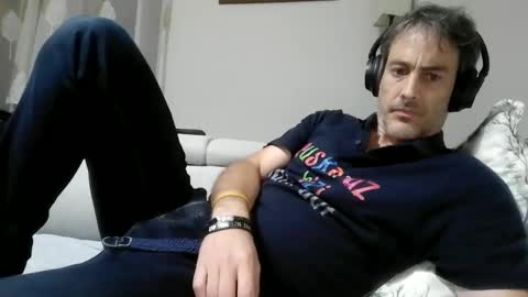 xalegarmax online show from September 2025 08:19:01 PM