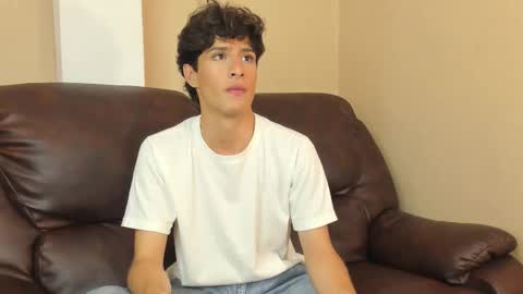 xam_collen online show from November 2025 02:42:01 PM