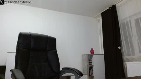 Master Xandeer online show from March 2025 01:43:01 AM