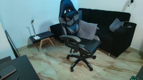 Xanderstone online show from April 2026 04:46:01 AM