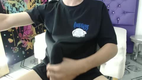 Andres online show from January 2025 03:43:01 AM