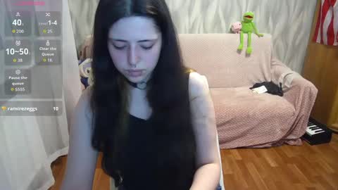 Snapshot of xangel1babyx chatting on June 2026 11:27:02 PM Cassie online show from June 2026 11:27:02 PM