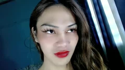 Snapshot of xangel_redx chatting on December 2024 12:19:01 AM ANGEL online show from December 2024 12:19:01 AM