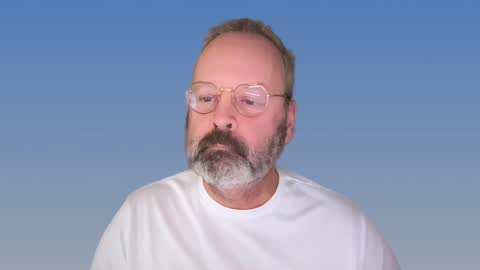 X4RK3V15 online show from December 2024 07:00:02 PM