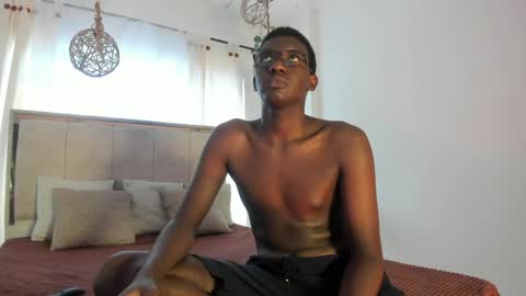 Snapshot of xavier_cole chatting on June 2026 07:29:01 PM xavier_cole online show from June 2026 07:29:01 PM