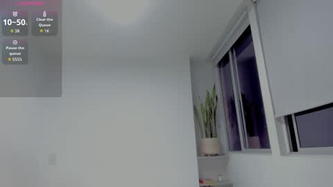 Xavier online show from March 2026 01:22:02 AM