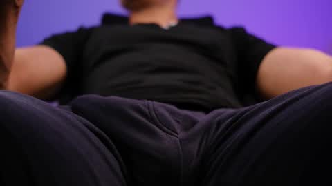 xavierloyd3 online show from December 2025 03:46:01 AM