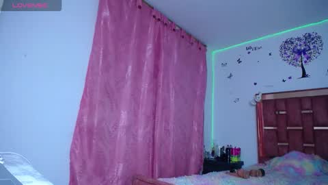 xayu online show from October 2025 07:15:01 AM