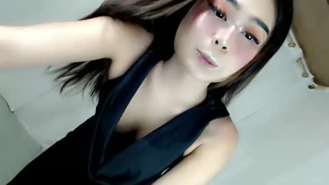 kianna online show from October 2025 03:43:01 PM