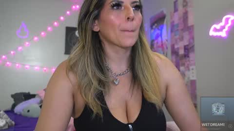 spoil me here  online show from October 2025 07:11:01 PM