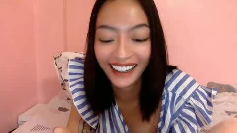 Sachi Cy online show from January 2025 05:39:02 PM