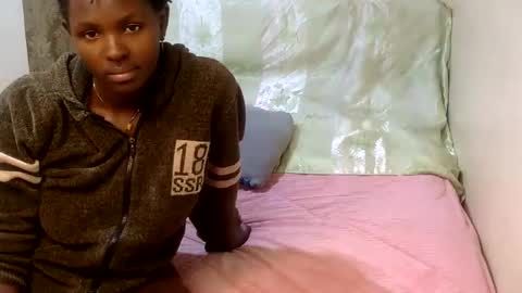 xeenah online show from March 2026 05:48:02 PM