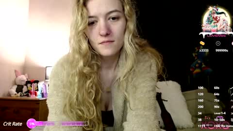 Snapshot of xelliee_rosex chatting on December 2024 05:23:02 PM EllieeRose online show from December 2024 05:23:02 PM