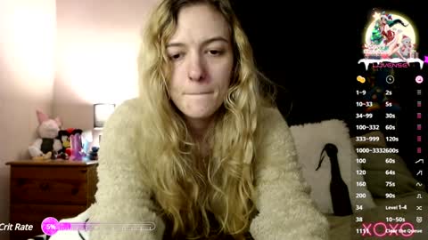 Snapshot of xelliee_rosex chatting on January 2025 06:35:01 AM EllieeRose online show from January 2025 06:35:01 AM