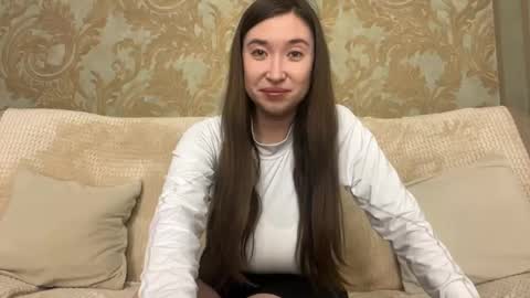 Snapshot of xeniabungard chatting on April 2026 04:22:01 PM Mia online show from April 2026 04:22:01 PM
