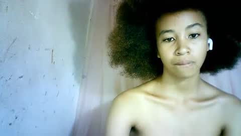 xenna610827 online show from February 2025 03:54:02 PM