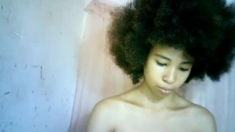 xenna610827 online show from February 2025 09:33:01 AM