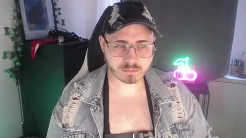 Snapshot of xfabian_love chatting on September 2025 08:15:02 AM F A B I A N online show from September 2025 08:15:02 AM
