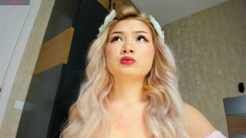 Sweetie online show from December 2024 03:26:01 AM