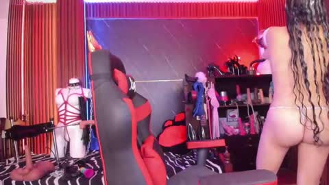 XiaQueen   I M online show from April 2026 11:46:02 AM