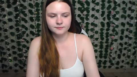 Lina online show from December 2024 05:37:01 AM