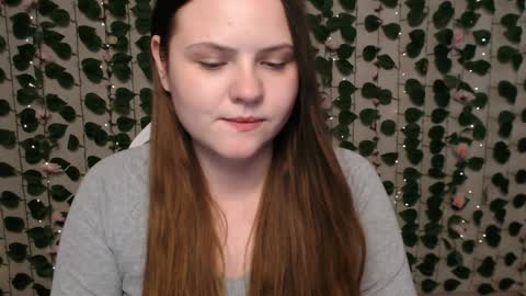 Lina online show from December 2024 06:11:02 AM