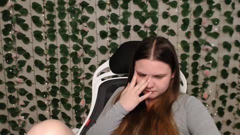 Lina online show from December 2024 09:12:02 AM