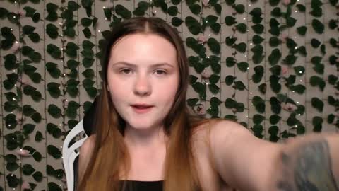Lina online show from December 2024 05:16:02 AM