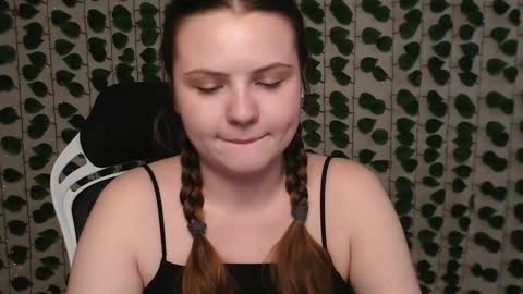 Lina online show from January 2025 07:14:02 AM