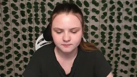 Lina online show from January 2025 07:17:01 AM