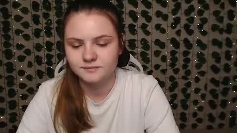 Lina online show from January 2025 10:54:01 AM