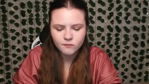 Lina online show from January 2025 04:09:02 AM