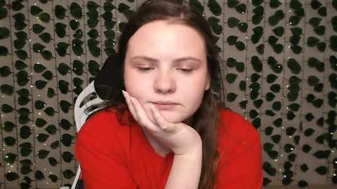 Lina online show from February 2025 07:24:02 AM