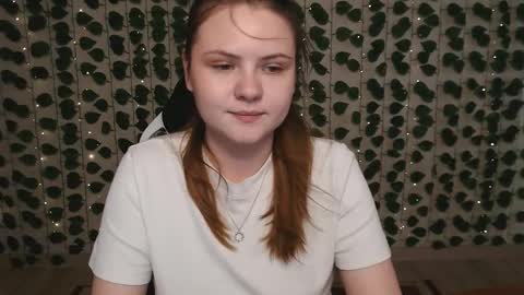Lina online show from February 2025 07:11:01 AM