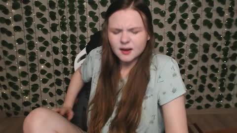 Lina online show from February 2025 05:02:02 AM