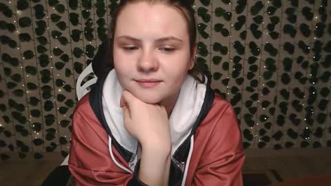 Lina online show from March 2025 08:16:02 AM