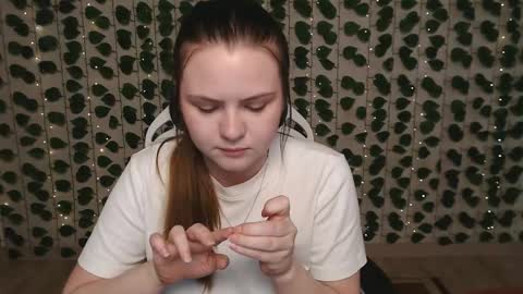 Lina online show from March 2025 08:29:01 AM