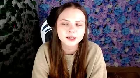 Lina online show from September 2025 05:17:02 AM