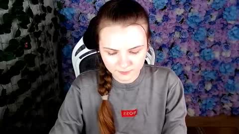 Lina online show from October 2025 05:25:01 AM