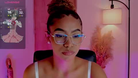 Snapshot of ximena_sotto1 chatting on March 2025 09:26:02 PM camila online show from March 2025 09:26:02 PM