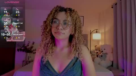 camila online show from April 2026 09:38:01 PM