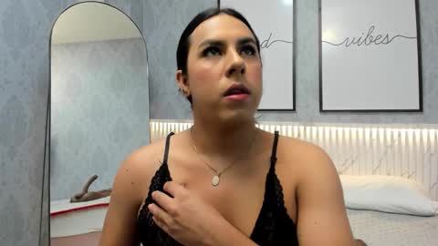 Yoy  online show from September 2025 10:04:02 AM